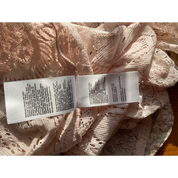 NWT Always the Sun Pink Lace Tunic Top‎ Cover Up Swim Beach Boho One Size Vacay - Picture 7 of 11